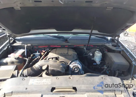 2008 Chevrolet Tahoe C1500 z USA, uszkodzony, nr VIN 1GNFC13098R177454